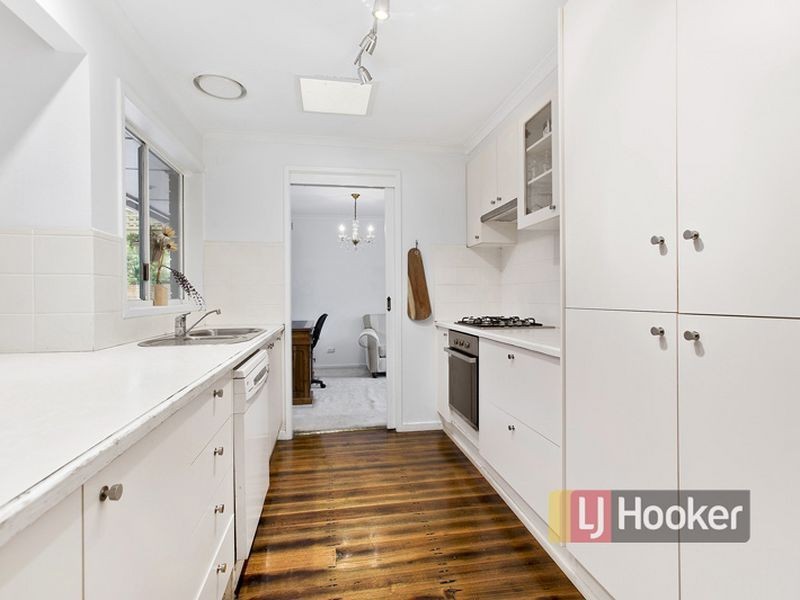 3 Loxton Avenue, Wantirna South VIC 3152