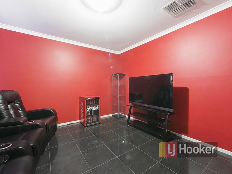 51 Somerfield Drive North, Keysborough VIC 3173