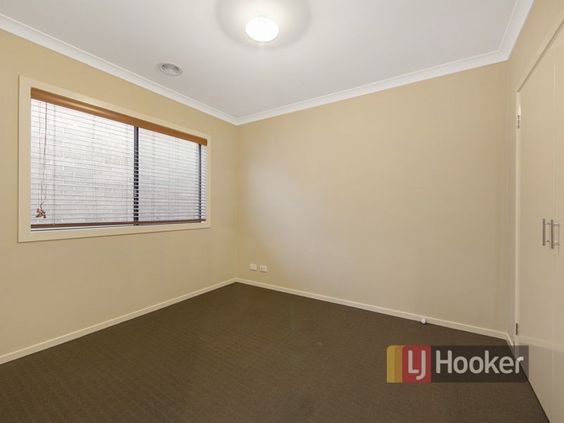 51 Somerfield Drive North, Keysborough VIC 3173