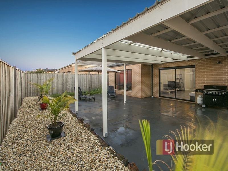 51 Somerfield Drive North, Keysborough VIC 3173
