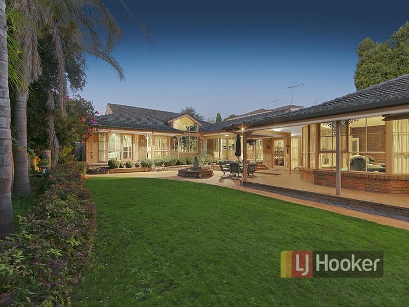 9 Timbertop Drive, Rowville VIC 3178
