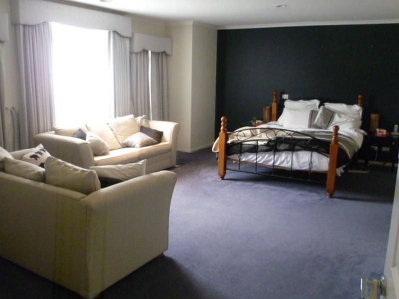 48 Kilcunda Drive, Rowville VIC 3178