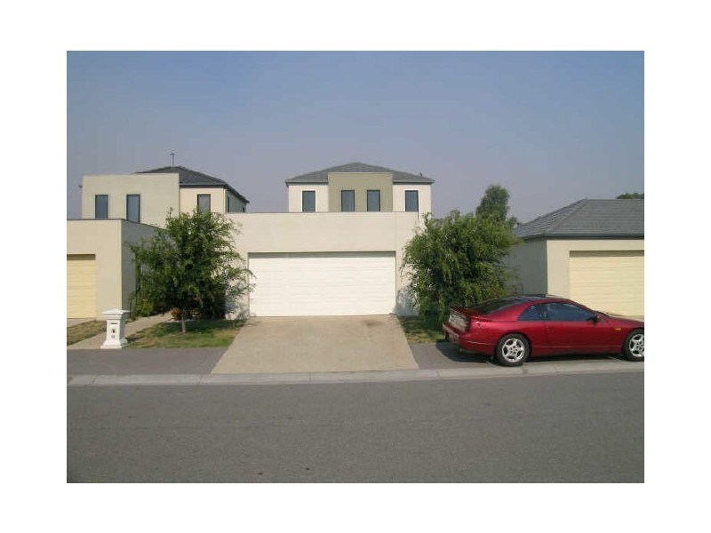 29 Sovereign Manors Crescent, Rowville VIC 3178