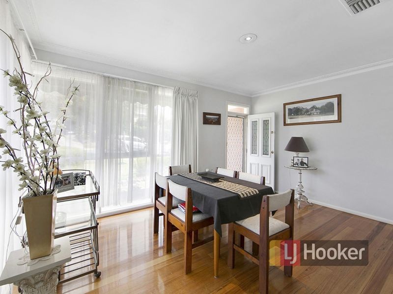 7 Roberts Street, Ferntree Gully VIC 3156