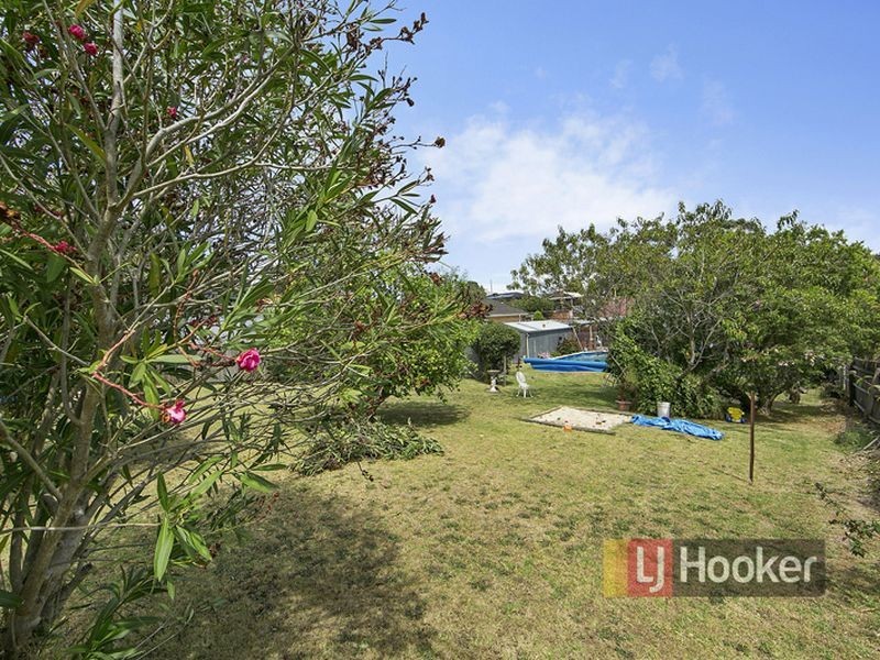 7 Roberts Street, Ferntree Gully VIC 3156