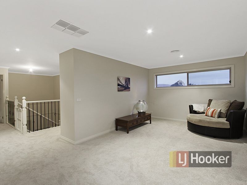 73 Jubilee Drive, Rowville VIC 3178