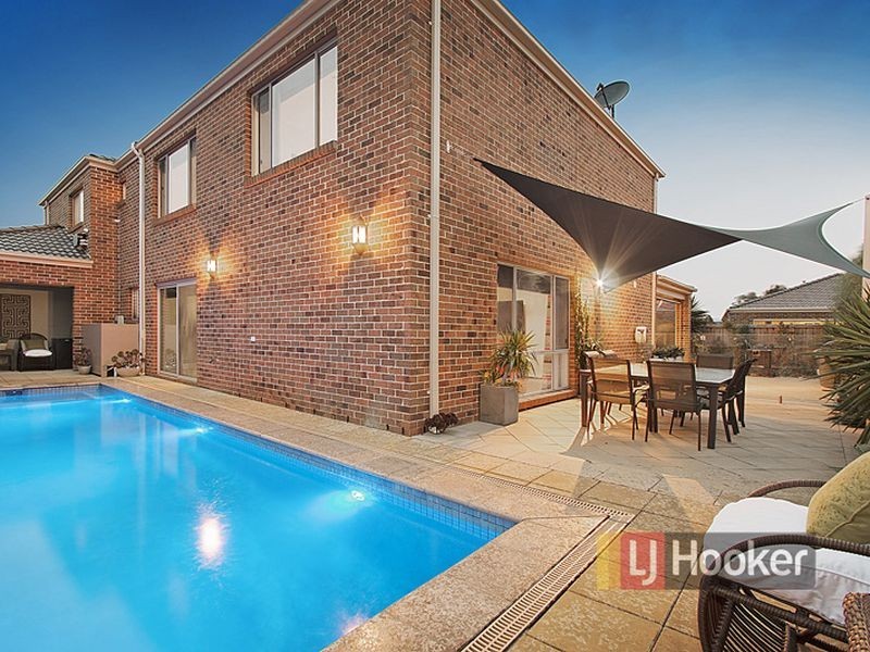 73 Jubilee Drive, Rowville VIC 3178