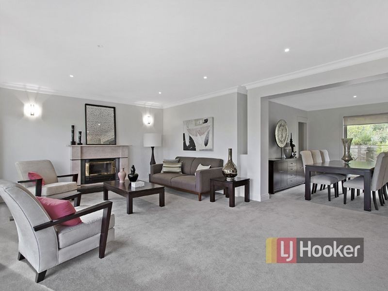 76 Major Crescent, Lysterfield VIC 3156