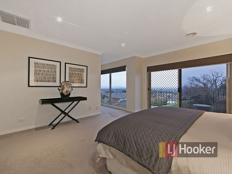 76 Major Crescent, Lysterfield VIC 3156