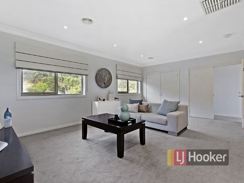 76 Major Crescent, Lysterfield VIC 3156