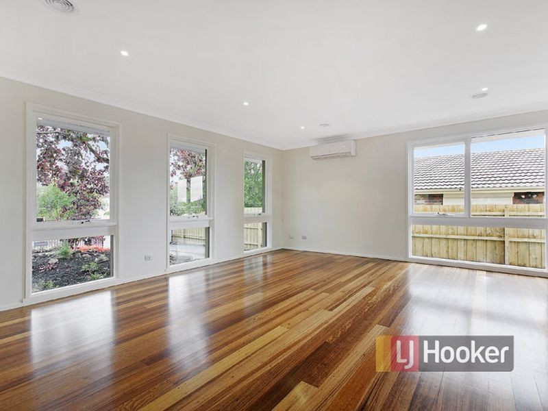 1/38 Holme Road, Ferntree Gully VIC 3156