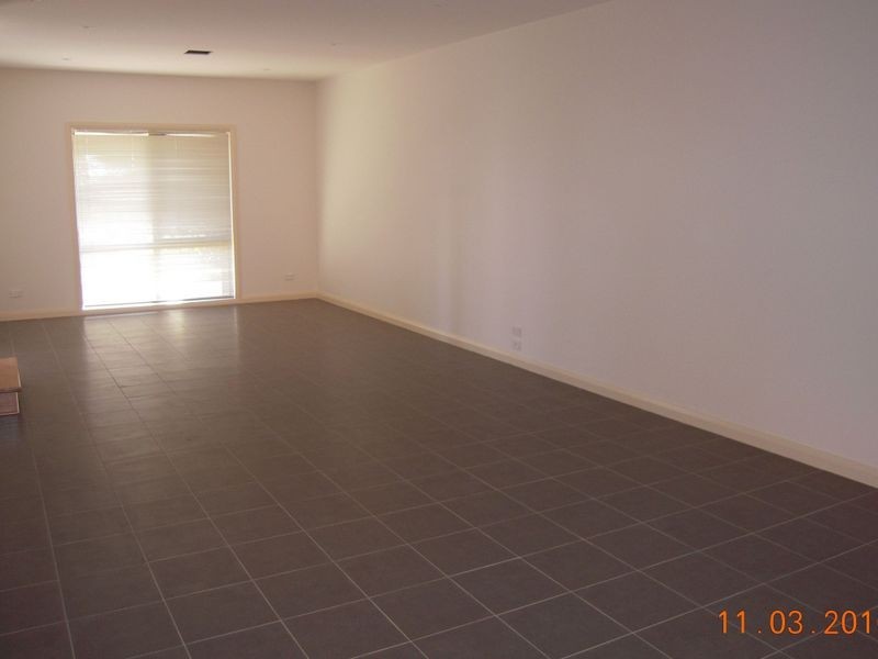 1C Stamford Crescent, Rowville VIC 3178