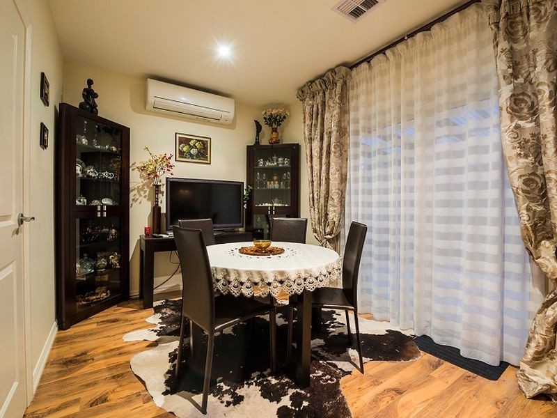 1/4 Hillview Avenue, Rowville VIC 3178