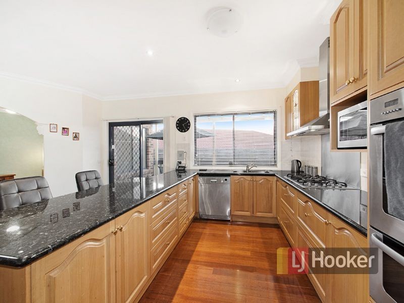 52 Kilcunda Drive, Rowville VIC 3178