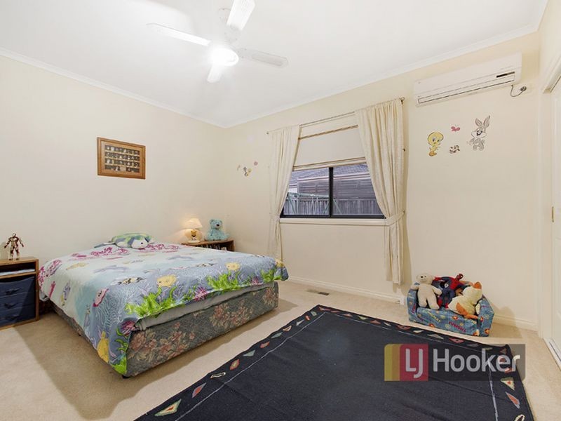 52 Kilcunda Drive, Rowville VIC 3178