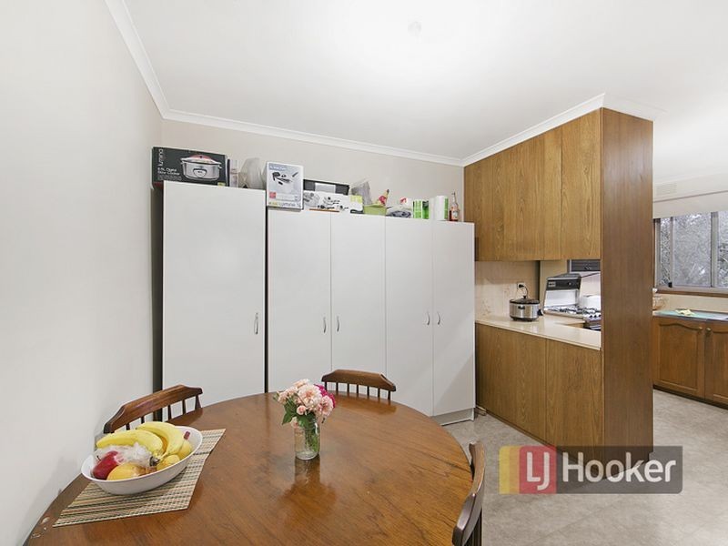 24 Ruby Street, Burwood East VIC 3151