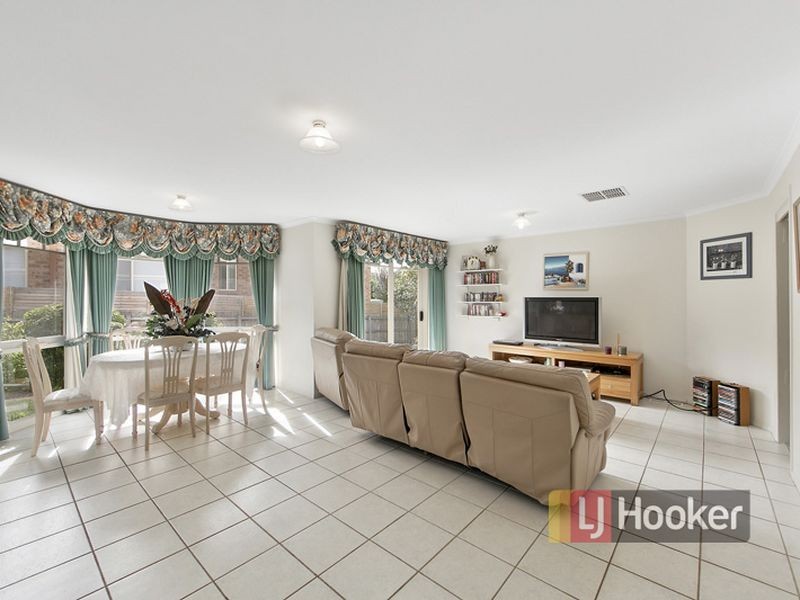 6 Wattleview Rise, Scoresby VIC 3179