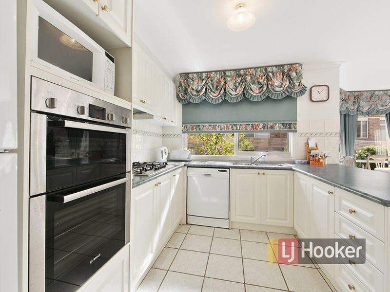 6 Wattleview Rise, Scoresby VIC 3179
