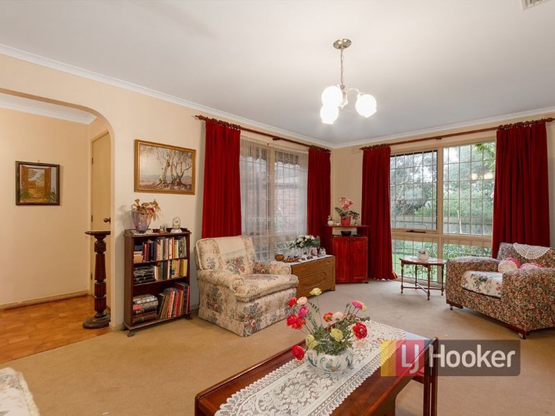 5 Deakon Court, Wantirna South VIC 3152