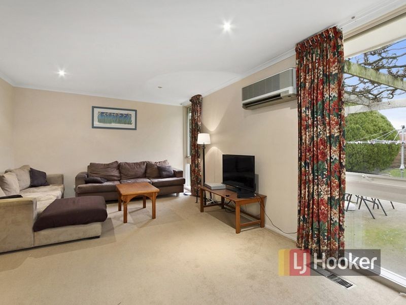 29 Sandra Court, Knoxfield VIC 3180