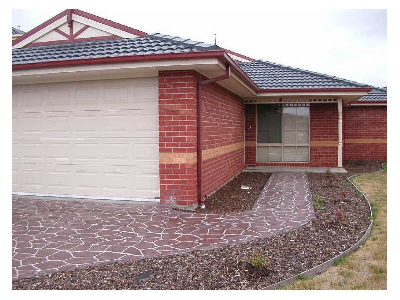 8 Banyalla Place, Rowville VIC 3178