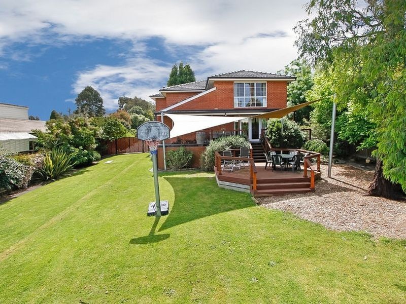 57 Timbertop Drive, Rowville VIC 3178