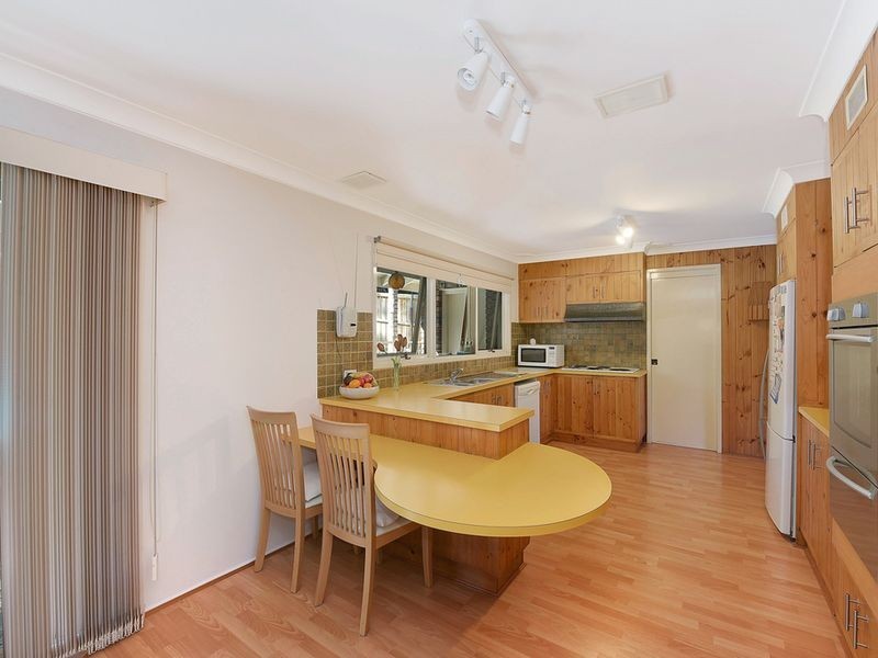 24 Eucalyptus Drive, Westleigh NSW 2120