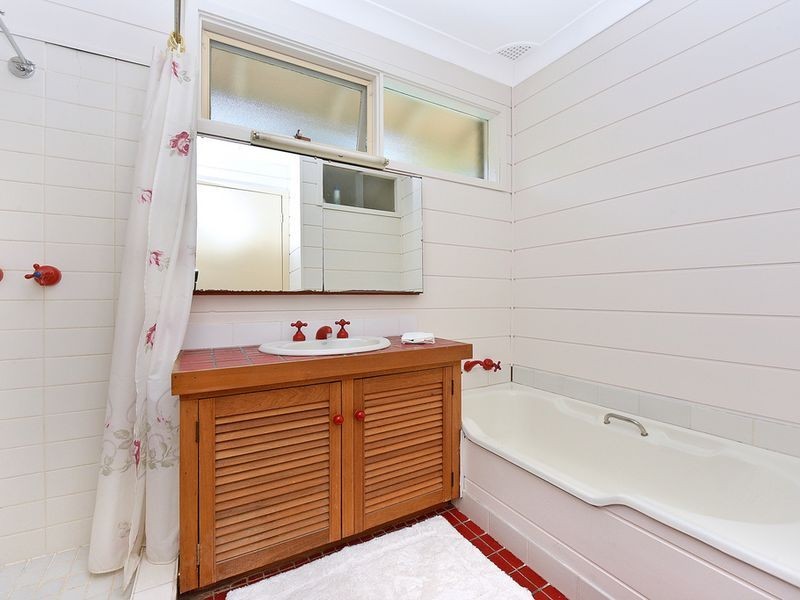 24 Eucalyptus Drive, Westleigh NSW 2120