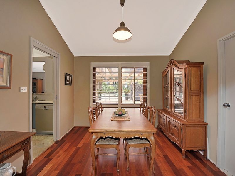 5 Western Crescent, Westleigh NSW 2120