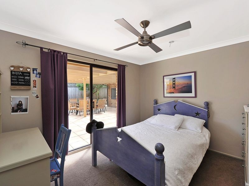 5 Western Crescent, Westleigh NSW 2120