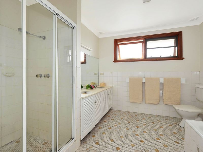 5 Peppermint Gum Place, Westleigh NSW 2120