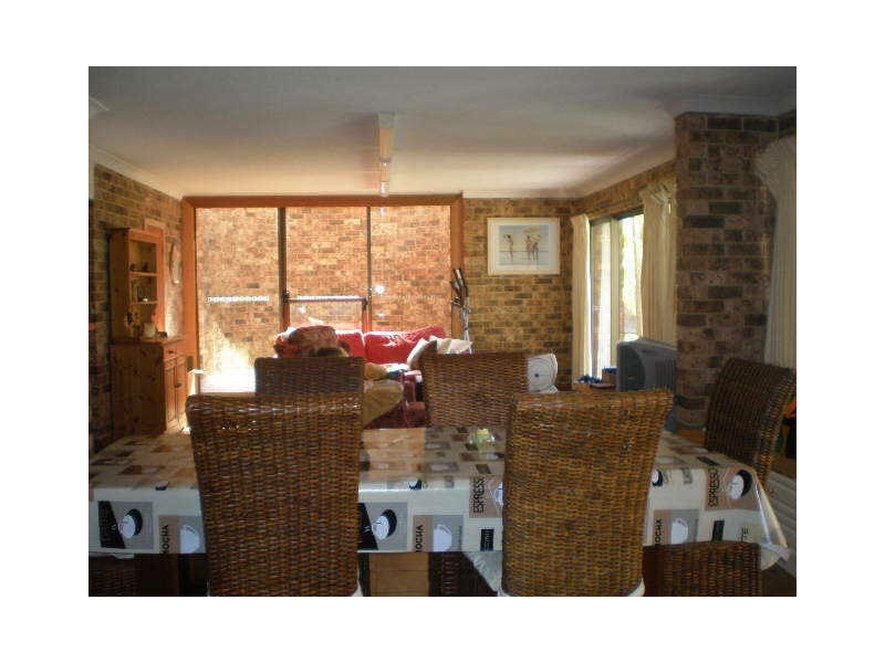 1 Barrakee Place, Westleigh NSW 2120