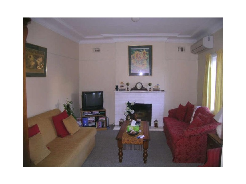 8 Sefton Road, Thornleigh NSW 2120