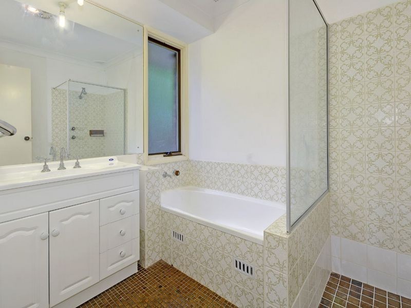 196 Quarter Sessions Road, Westleigh NSW 2120