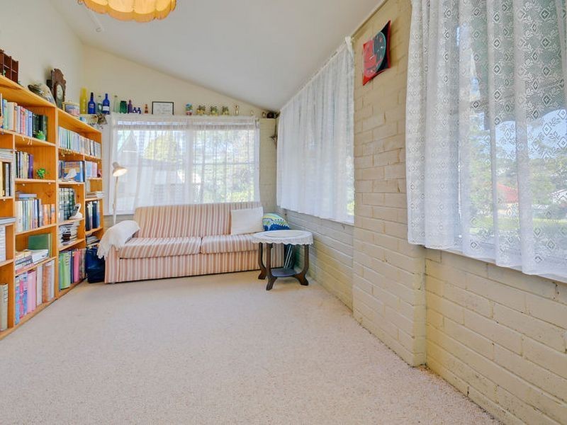 24 Lockerbie Road, Thornleigh NSW 2120