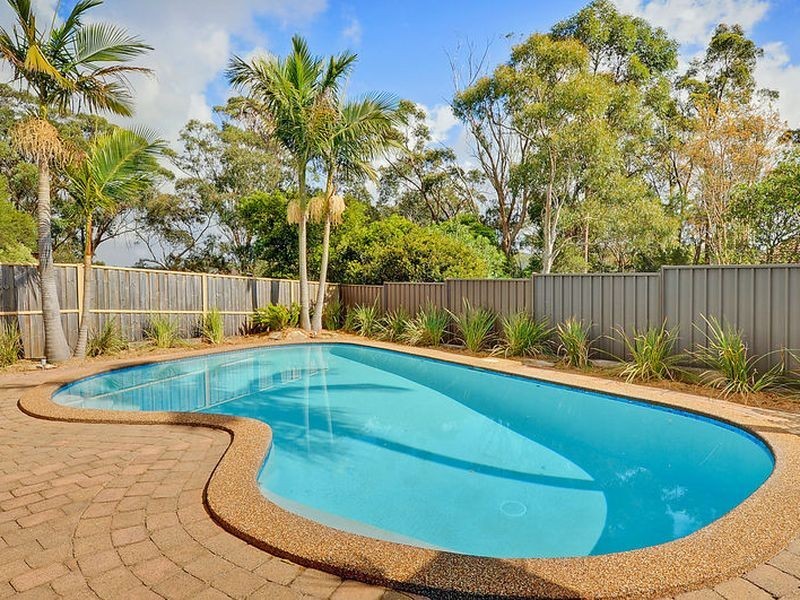 11 Western Crescent, Westleigh NSW 2120