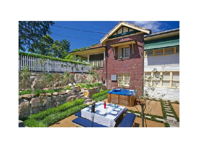 8 Albion Street, Pennant Hills NSW 2120