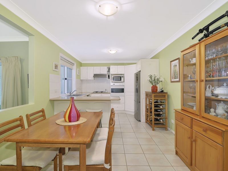 8 Livingstone Way, Thornleigh NSW 2120