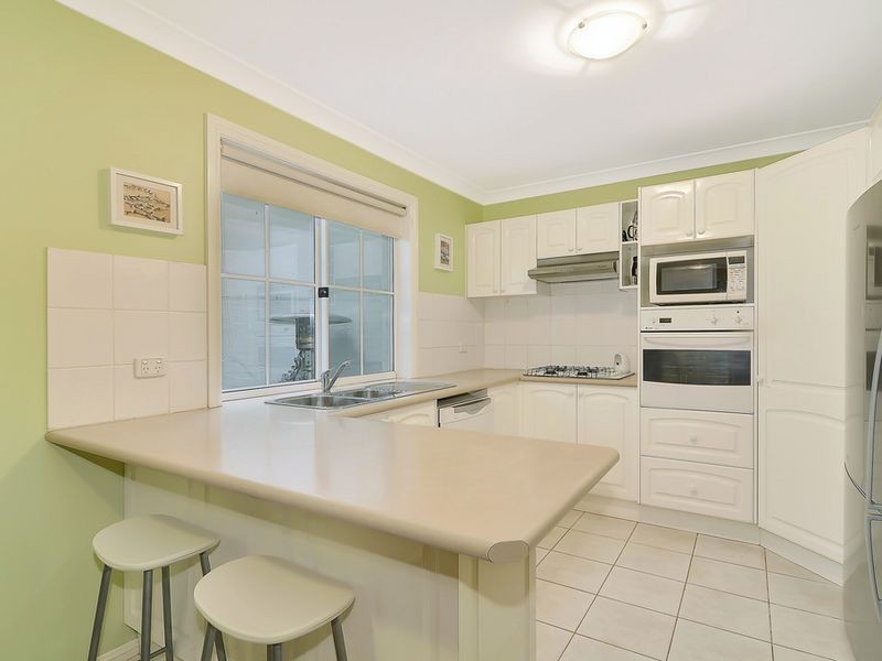 8 Livingstone Way, Thornleigh NSW 2120