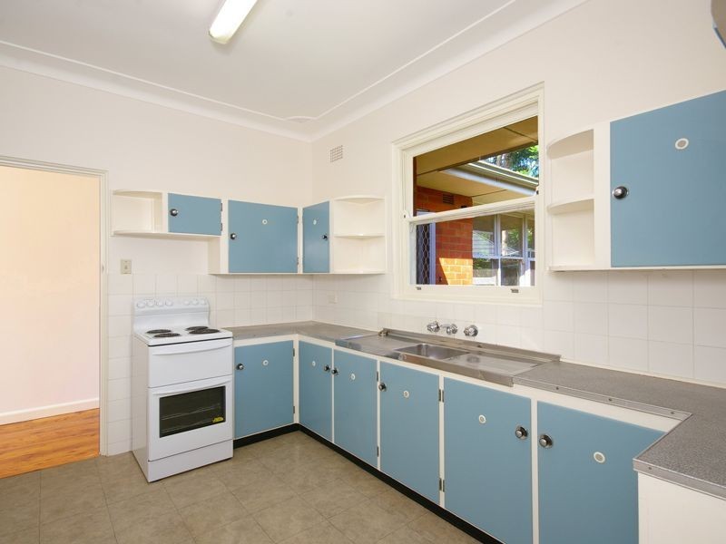 12 Willis Avenue, Pennant Hills NSW 2120