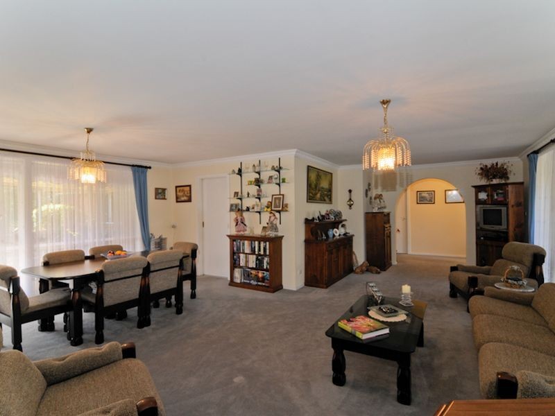 85 Eaton Road, West Pennant Hills NSW 2125