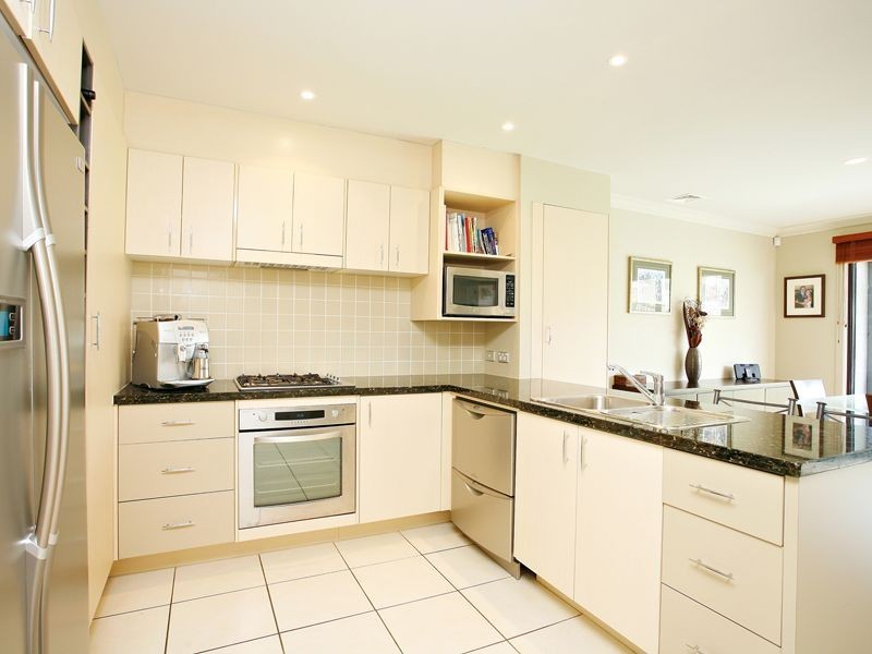 3 Poinsettia Way, Thornleigh NSW 2120