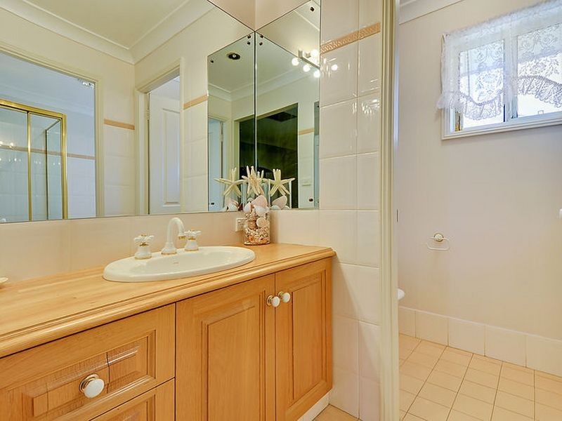 65 Silver Crescent, Westleigh NSW 2120