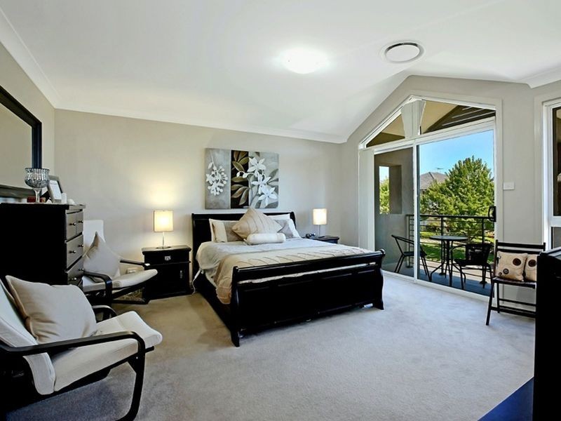 1 Damper Avenue, Beaumont Hills NSW 2155