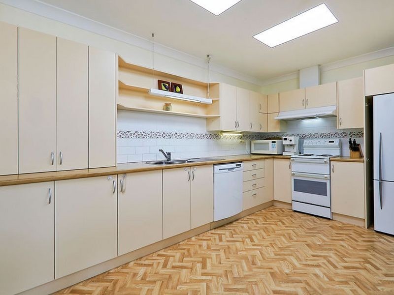 4 Spotted Gum Road, Westleigh NSW 2120