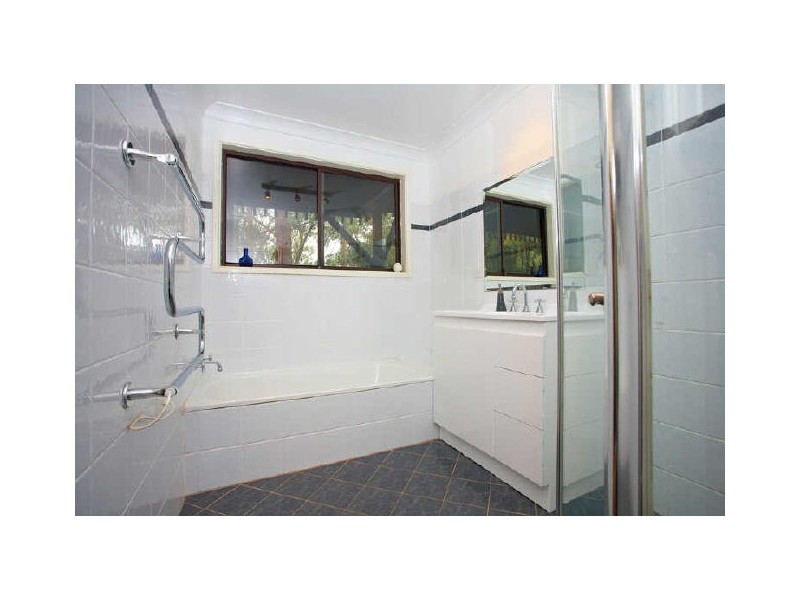 19 Higgins Place, Westleigh NSW 2120