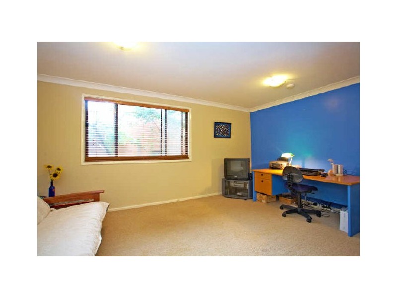 19 Higgins Place, Westleigh NSW 2120