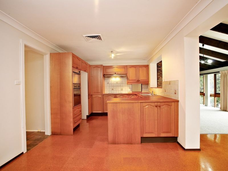 36 Silver Crescent, Westleigh NSW 2120