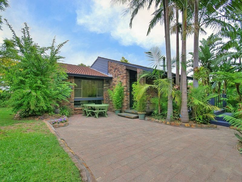 4 Lynrob Place, Thornleigh NSW 2120
