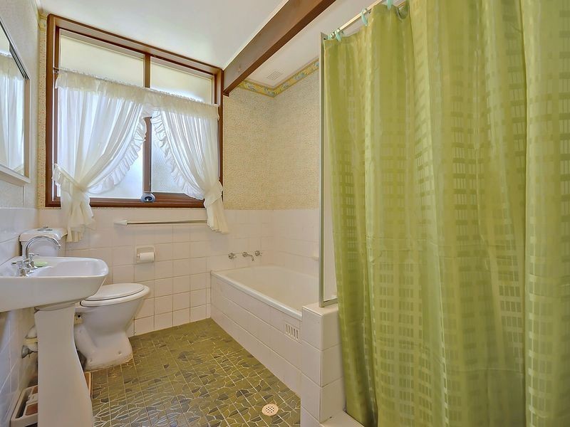 11 Nabiac Place, Westleigh NSW 2120